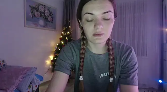  JustmeHere  online show from 12.15.24
