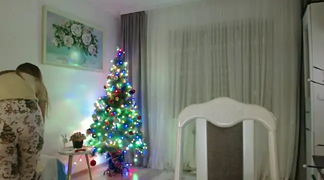  JustmeHere  online show from 12.17.24