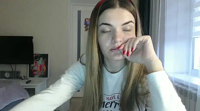  JustmeHere  online show from 12.26.24