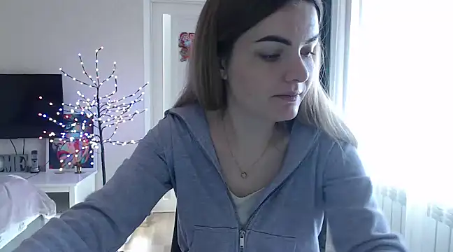  JustmeHere  online show from 01.04.25