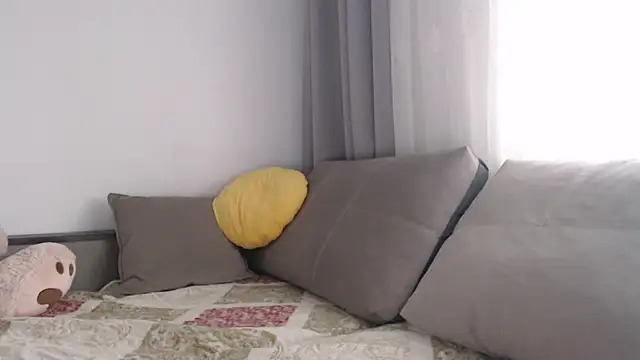  JustmeHere  online show from 11.25.25