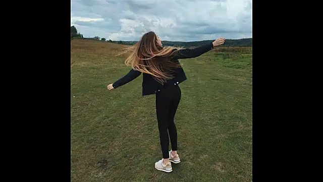  JustmeHere  online show from 02.18.26