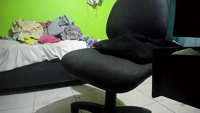 Snapshot of Brenda_Smith69 chatting on 09.21.25 Brenda Smith69 online show from 09.21.25