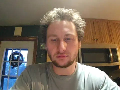 Snapshot of Seymour93 chatting on 02.05.25 Seymour93 online show from 02.05.25