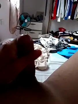 Ricardito97 online show from 11.28.25