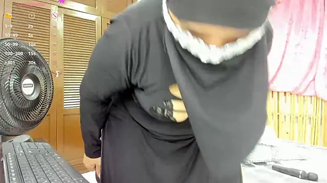 Uzziah Sabag online show from 02.28.25