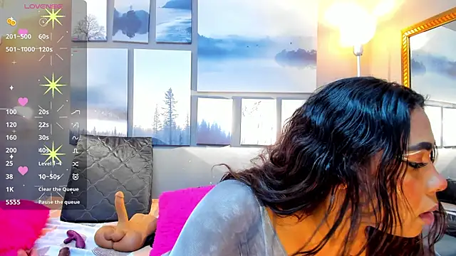 Snapshot of Morochaa-fire chatting on 01.13.25 Morochaa-fire online show from 01.13.25