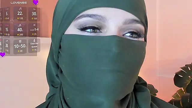 anna-henao online show from 10.04.25