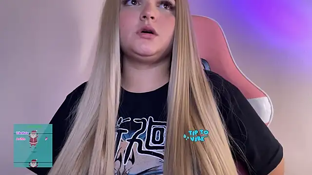 SweetPaige  online show from 12.11.24