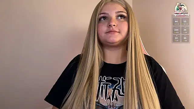 SweetPaige  online show from 12.26.24