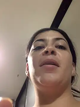 Snapshot of jamilaross chatting on 02.16.25 jamilaross online show from 02.16.25