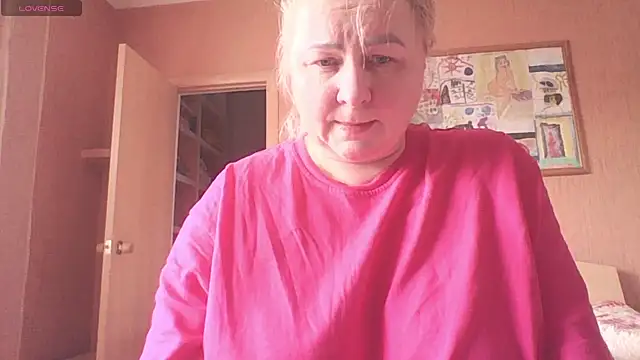 mira robinsonnn online show from 04.06.26