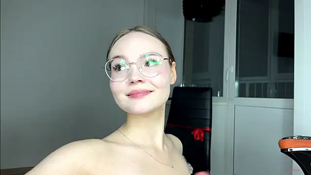 sexstar lif3style online show from 10.02.25