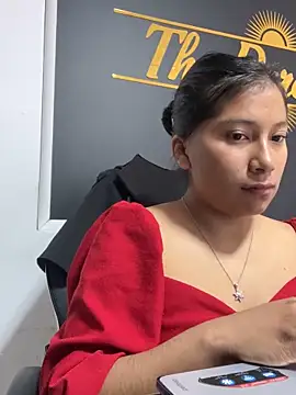 Snapshot of LinnaGardenia chatting on 03.07.25 LinnaGardenia online show from 03.07.25