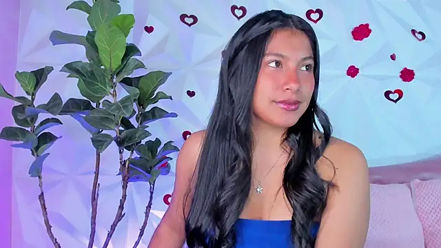 Snapshot of LinnaGardenia chatting on 03.21.25 LinnaGardenia online show from 03.21.25