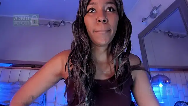 Mikeyla-Russo online show from 09.20.25