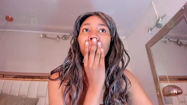 Mikeyla-Russo online show from 09.27.25