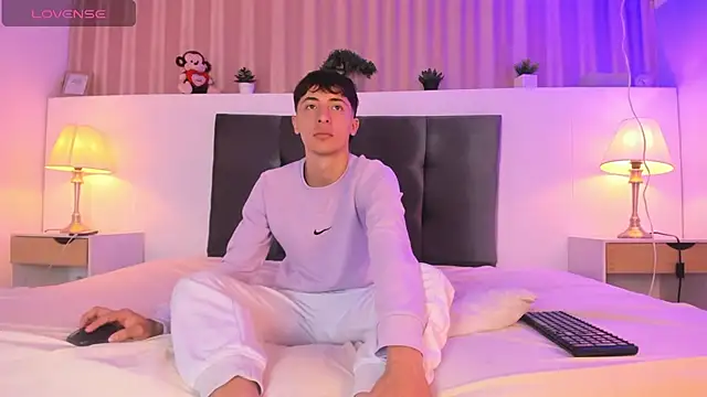 AlessandroDybala online show from 12.31.24