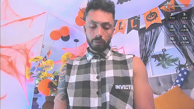 Tom cooper  online show from 10.17.25