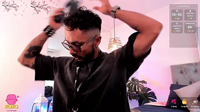 Tom cooper  online show from 11.07.25