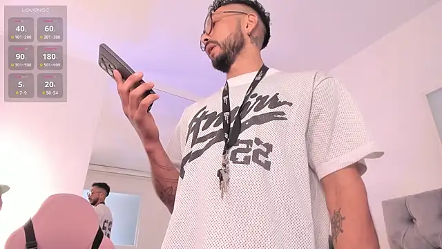 Tom cooper  online show from 11.17.25