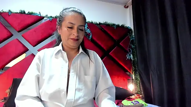Kendra-Foxxy online show from 01.07.25