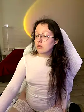 emigooflordXD online show from 09.17.25