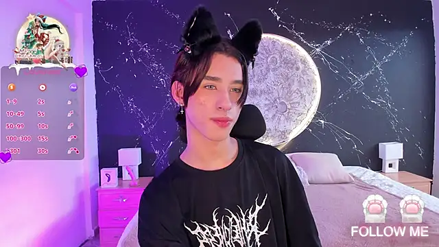 Snapshot of JasperCooper_ chatting on 12.18.24 JasperCooper  online show from 12.18.24