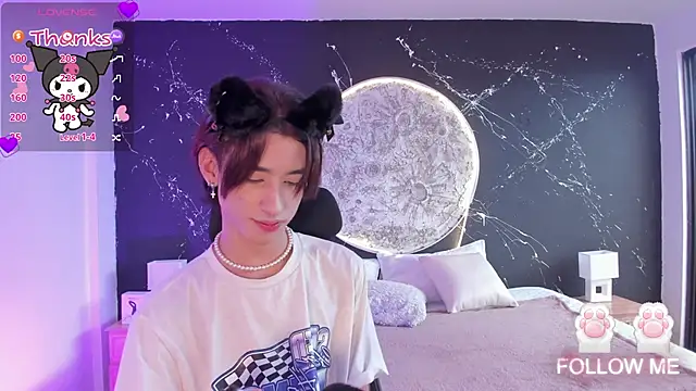 Snapshot of JasperCooper_ chatting on 12.19.24 JasperCooper  online show from 12.19.24