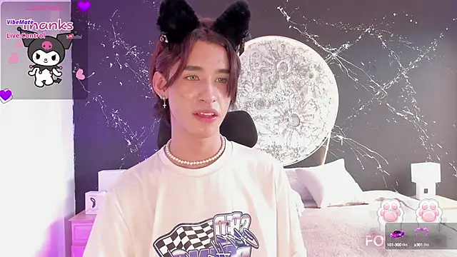 Snapshot of JasperCooper_ chatting on 12.19.24 JasperCooper  online show from 12.19.24