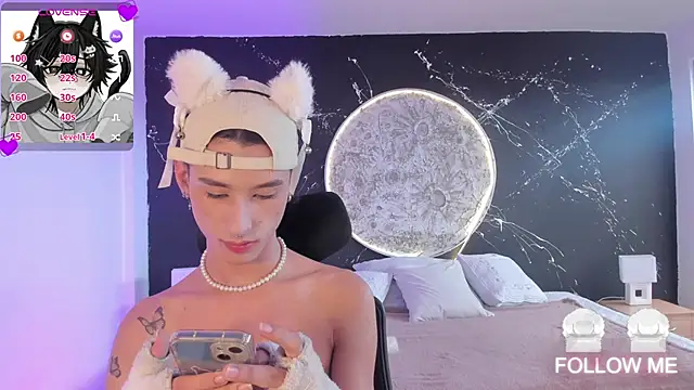 Snapshot of JasperCooper_ chatting on 12.28.24 JasperCooper  online show from 12.28.24