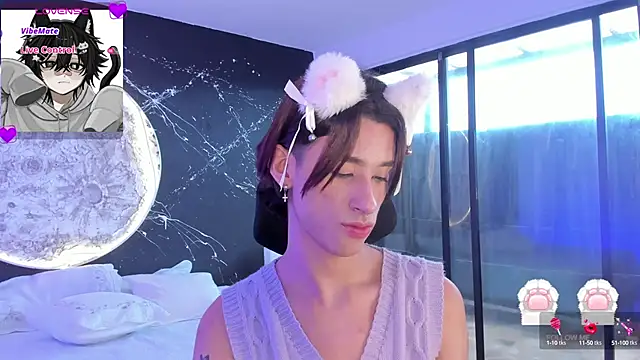 Snapshot of JasperCooper_ chatting on 12.29.24 JasperCooper  online show from 12.29.24