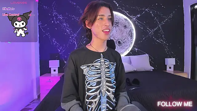 Snapshot of JasperCooper_ chatting on 01.16.25 JasperCooper  online show from 01.16.25