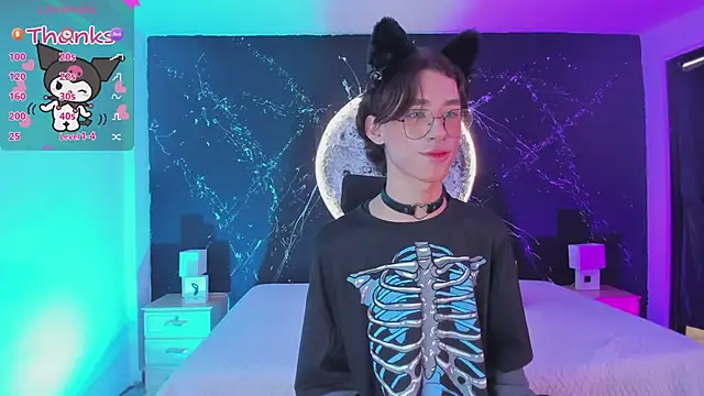 Snapshot of JasperCooper_ chatting on 02.05.25 JasperCooper  online show from 02.05.25