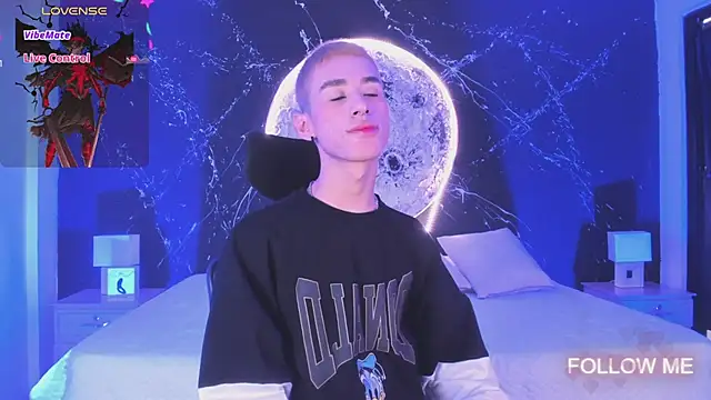 Snapshot of JasperCooper_ chatting on 02.27.25 JasperCooper  online show from 02.27.25