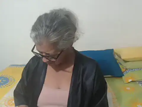 candy mature  online show from 01.20.25