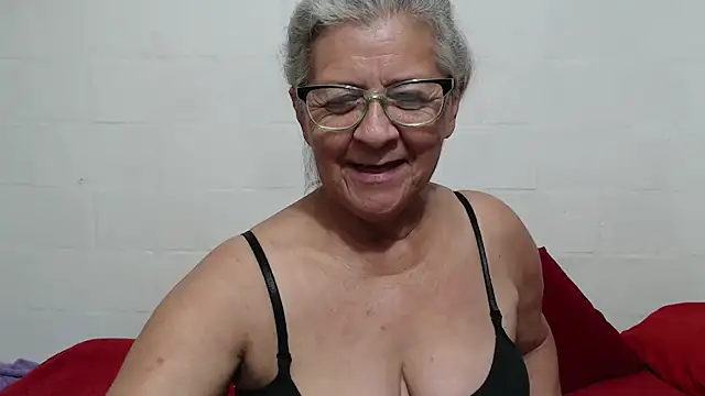 candy mature  online show from 10.22.25