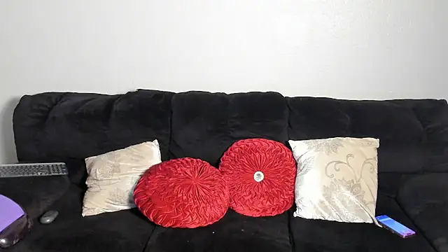 yiauana online show from 01.27.25