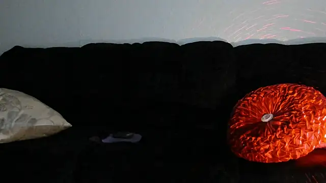 yiauana online show from 01.31.25