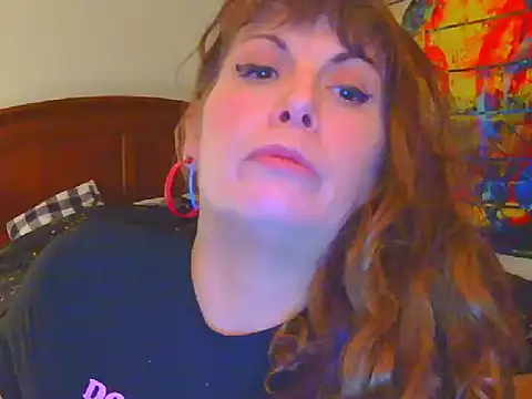 Snapshot of HeyyImHarlowe chatting on 01.03.25 HeyyImHarlowe online show from 01.03.25