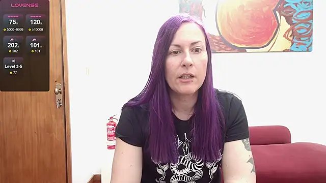 Snapshot of gennyrock chatting on 02.26.25 gennyrock online show from 02.26.25
