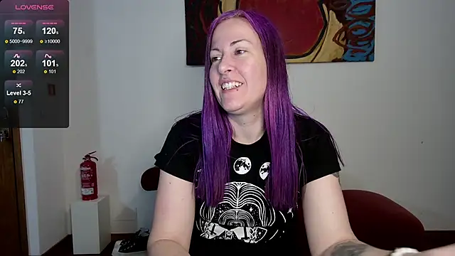 Snapshot of gennyrock chatting on 03.16.25 gennyrock online show from 03.16.25