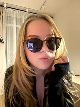 Little Forest ELF online show from 11.19.25