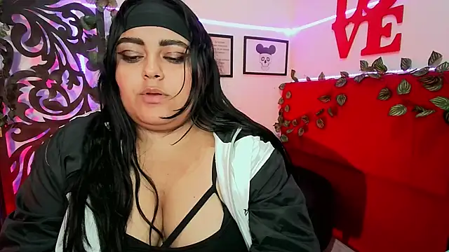 moon sunflower online show from 01.12.25