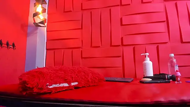 Santa Cooper  online show from 03.01.25