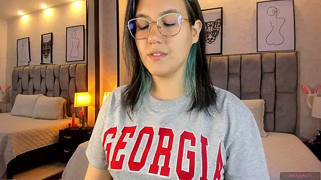 sweet--emily online show from 12.04.24