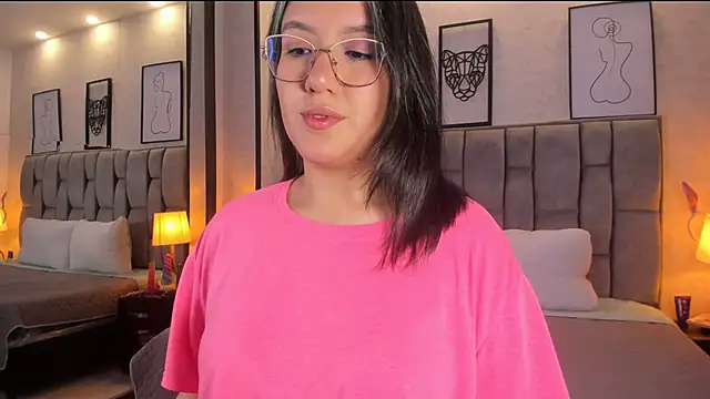 sweet--emily online show from 12.12.24