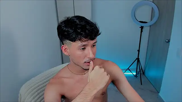 dimitri targaryen online show from 12.17.24