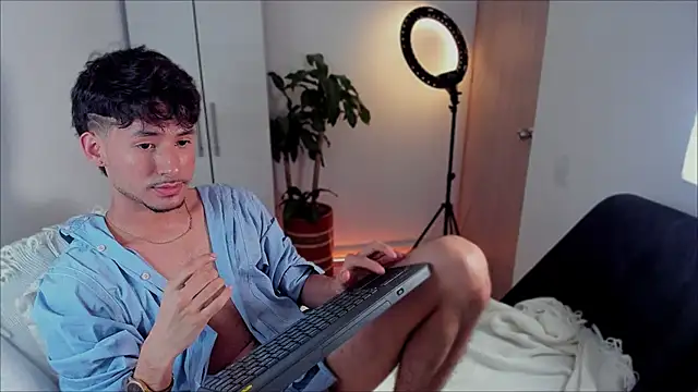 dimitri targaryen online show from 01.08.25