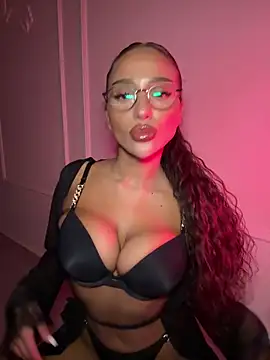 CardiSweetBaby online show from 11.27.25